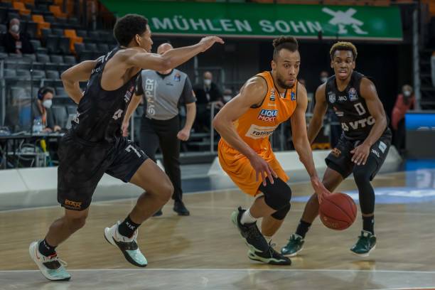 的进攻策略 的进攻策略