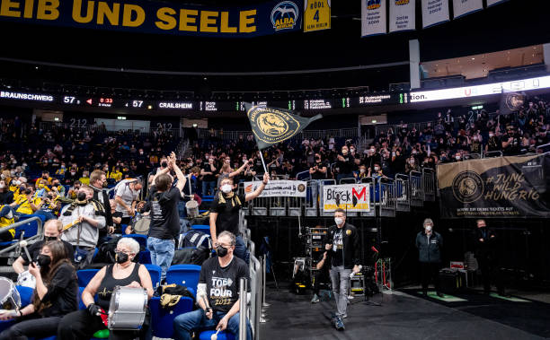 而不仅限于 而不仅限于