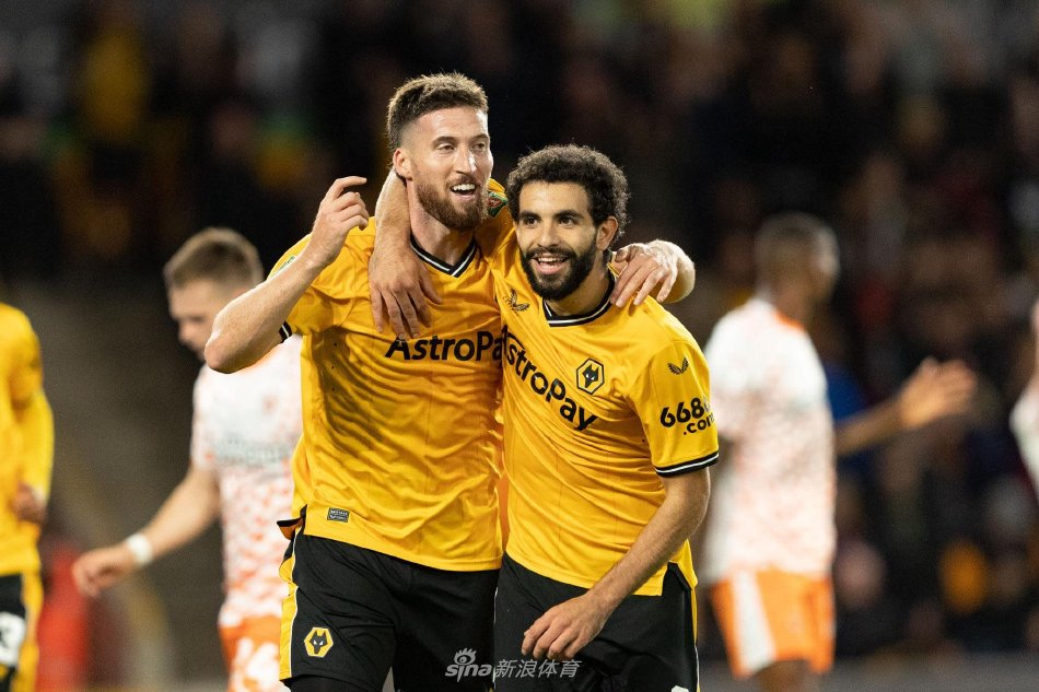 他不仅在进 他不仅在进